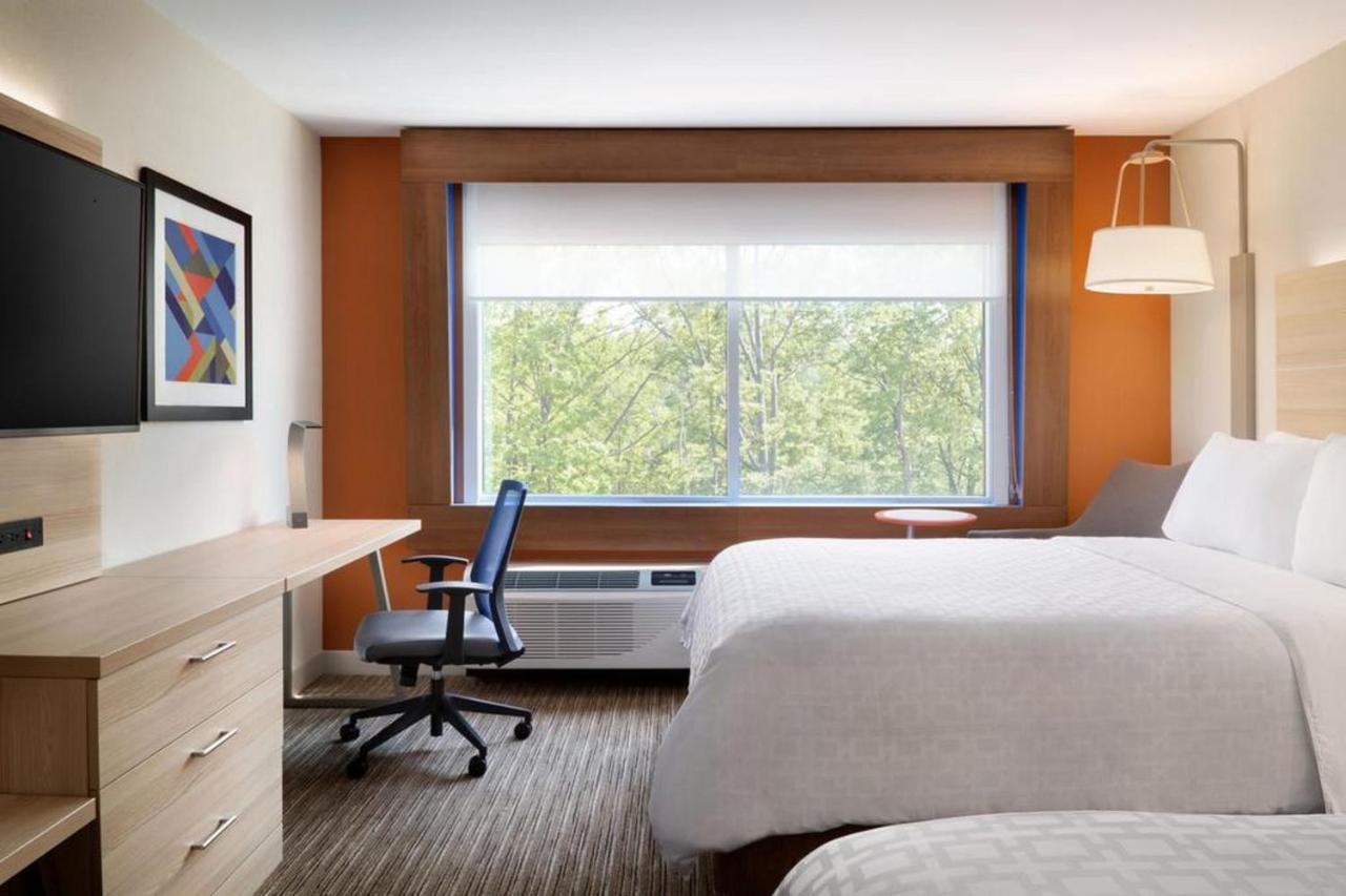Holiday Inn Express & Suites - Lindale By Ihg Luaran gambar