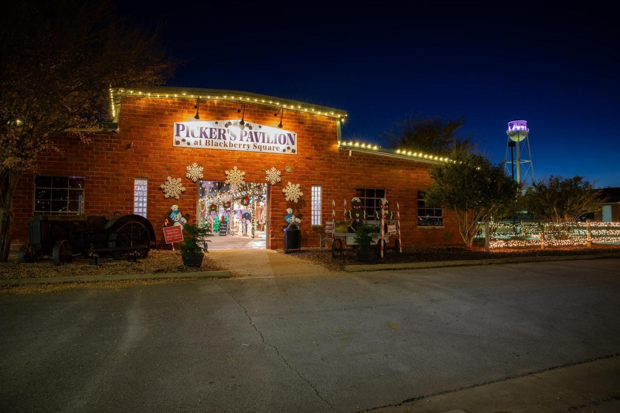 Holiday Inn Express & Suites - Lindale By Ihg Luaran gambar